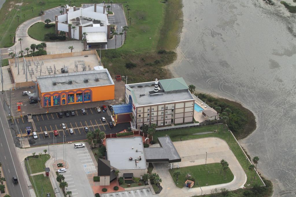 Blue Bay Inn And Suites Pulau Padre Selatan Bagian luar foto